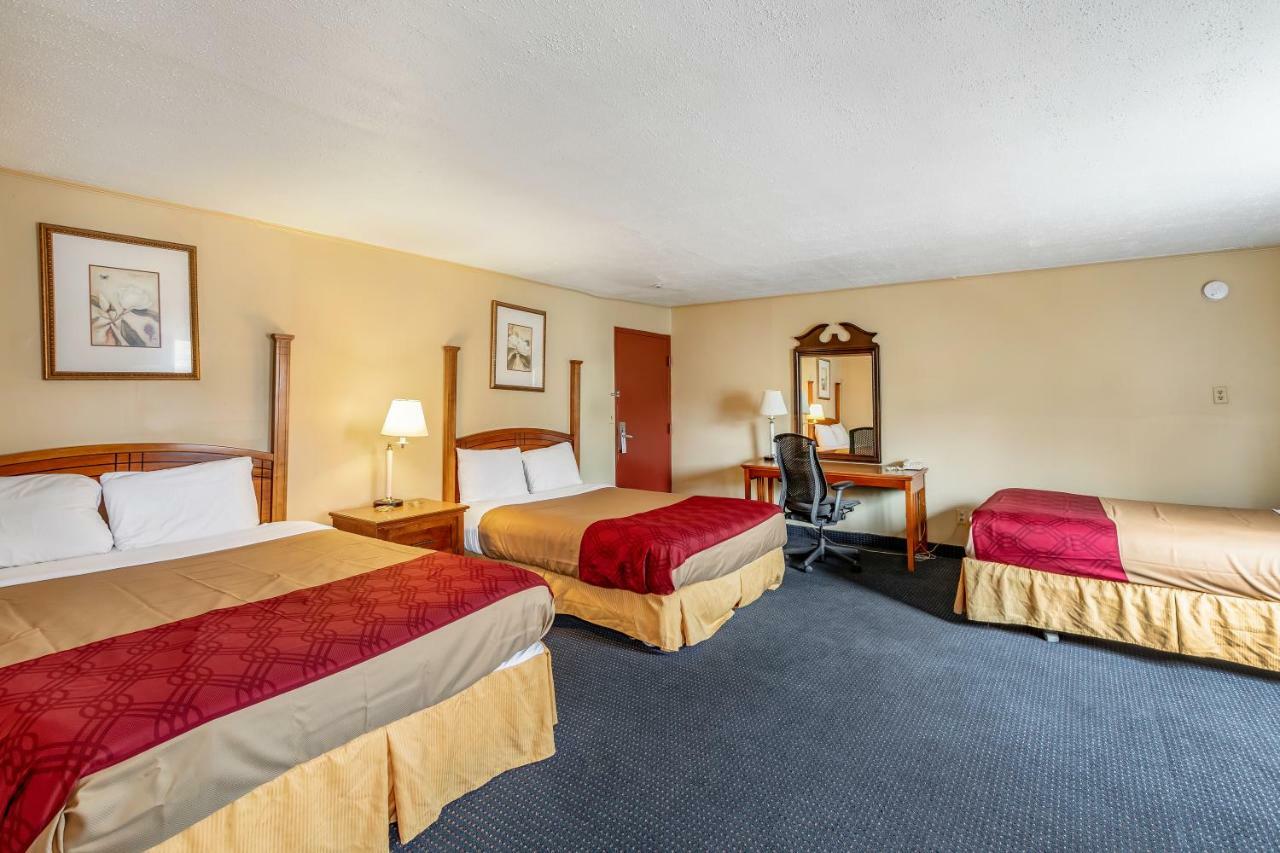 Red Carpet - Hotel Stamford